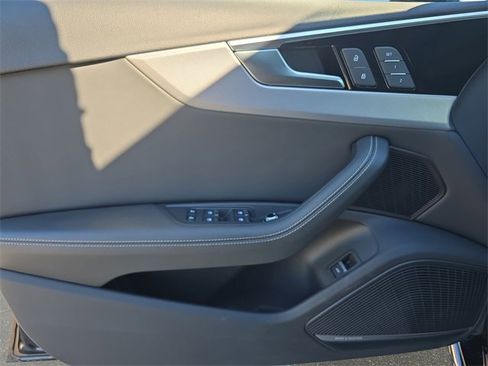 Used 2023 Audi A4 2.0T Premium Plus image 29