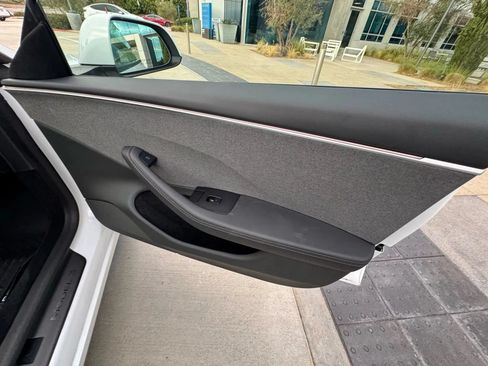 Used 2024 Tesla Model 3 Long Range RWD image 27