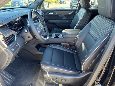 New 2026 GMC Acadia Denali w/ Super Cruise Package image 27