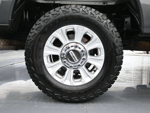 Used 2020 Ford F350 XL w/ STX Appearance Package AWD/4WD image 15