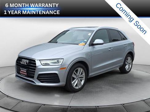 Used 2018 Audi Q3 2.0T Premium w/ Convenience Package AWD/4WD image 1