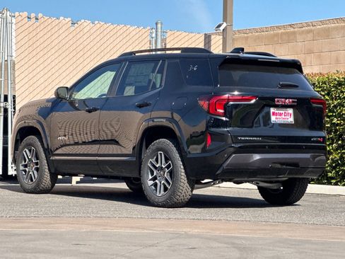 New 2026 GMC Terrain AT4 AWD/4WD image 6