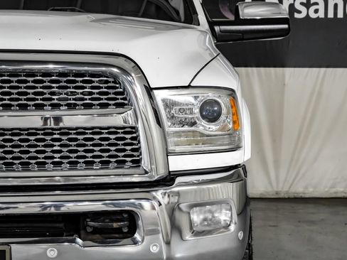 Used 2018 RAM 3500 Laramie w/ Snow Chief Group AWD/4WD image 40