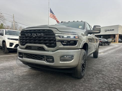 New 2026 RAM 2500 Limited AWD/4WD image 22