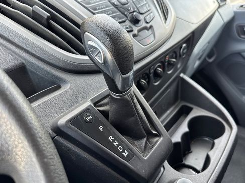 Used 2018 Ford Transit 350 XL image 22