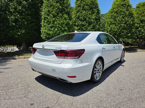 Used 2014 Lexus LS 460 w/ Comfort Package RWD image 5
