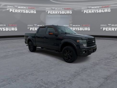 Used 2014 Ford F150 FX4 w/ Equipment Group 402A Luxury AWD/4WD image 2