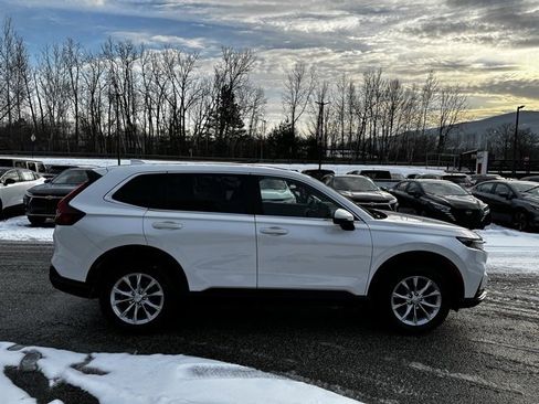 Used 2023 Honda CR-V EX image 2
