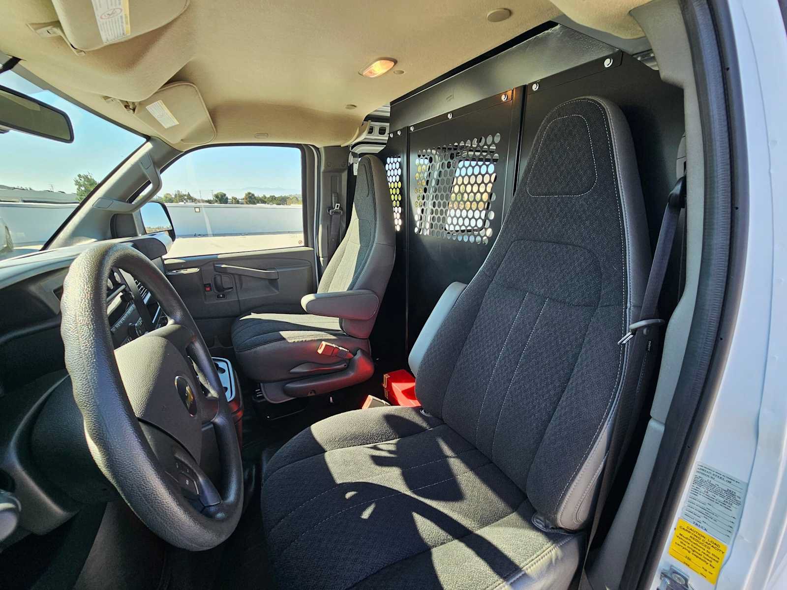 Used 2025 Chevrolet Express 2500 w/ Driver Convenience Package RWD image 24