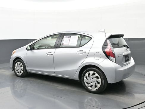 Used 2015 Toyota Prius C Four image 8