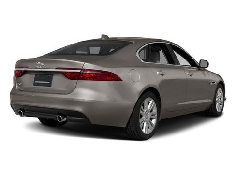 Used 2018 Jaguar XF Portfolio AWD/4WD image 2