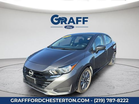 Used 2024 Nissan Versa SV FWD image 1