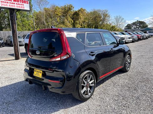 Used 2021 Kia Soul GT-Line image 2