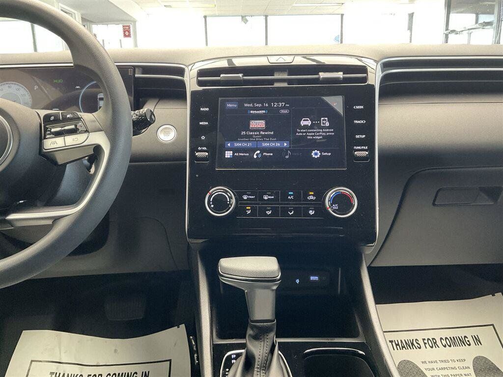 Used 2023 Hyundai Santa Cruz SEL w/ Activity Package AWD/4WD image 18
