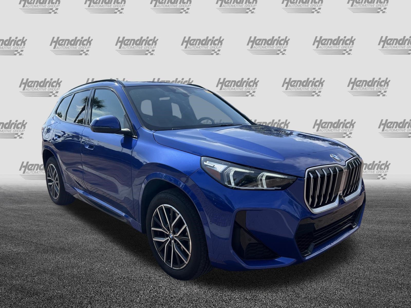 Certified 2025 BMW X1 xDrive28i w/ Technology Package AWD/4WD image 2