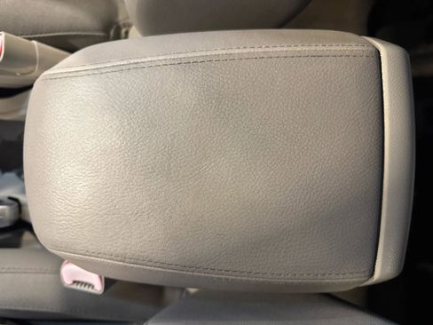 Used 2009 Saturn Vue XE image 20