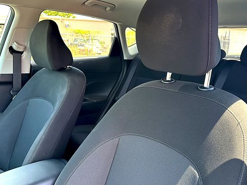 Used 2025 Hyundai Kona SEL FWD image 14