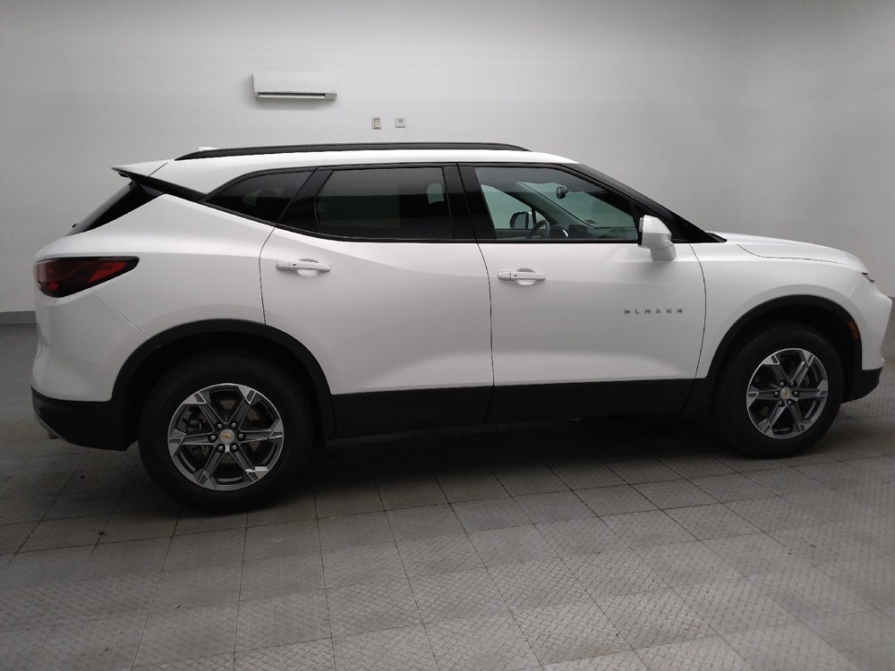 Used 2024 Chevrolet Blazer LT w/ Convenience Package FWD image 10