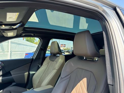 Used 2025 BMW X3 xDrive30i w/ M Sport Package image 16