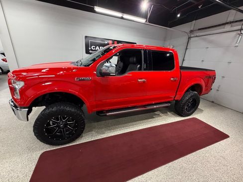 Used 2016 Ford F150 Lariat w/ Equipment Group 502A Luxury AWD/4WD image 22