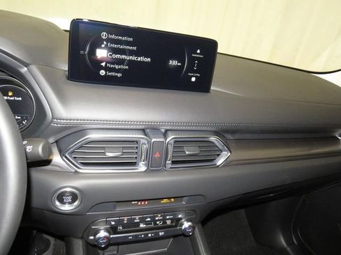 New 2025 MAZDA CX-5 AWD 2.5 S w/ Select Package image 15
