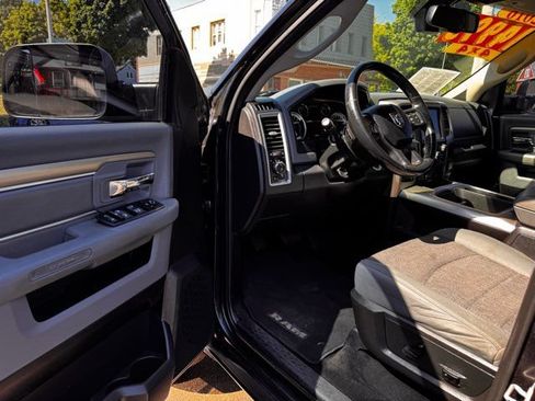 Used 2016 RAM 1500 Outdoorsman AWD/4WD image 8