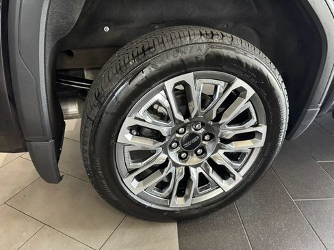 Used 2023 GMC Sierra 1500 Denali Ultimate AWD/4WD image 68