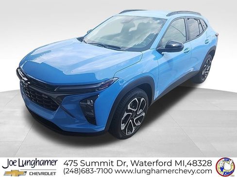 Used 2024 Chevrolet Trax RS w/ Driver Confidence Package FWD image 8