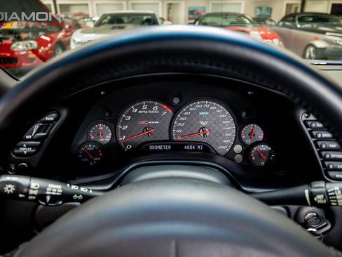 Used 2004 Chevrolet Corvette Z06 w/ Z06 Preferred Equipment Group RWD image 79
