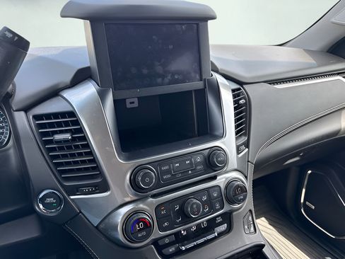 Used 2020 Chevrolet Tahoe Premier AWD/4WD image 19