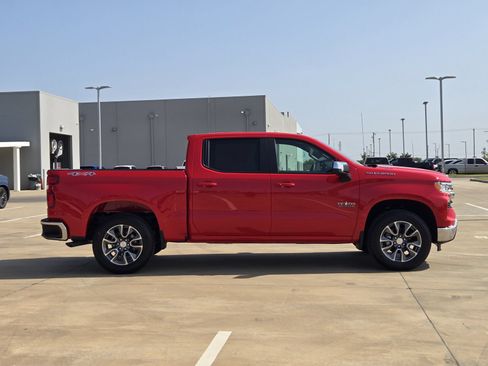 New 2026 Chevrolet Silverado 1500 LT w/ Texas Edition Plus AWD/4WD image 7