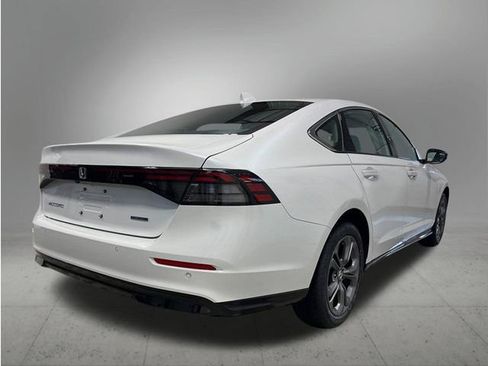 New 2026 Honda Accord EX-L image 7