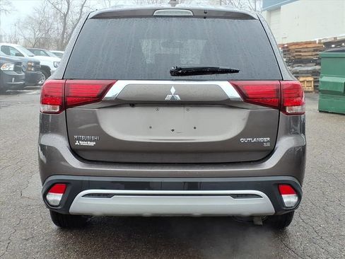 Used 2019 Mitsubishi Outlander FWD image 4