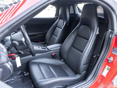 Used 2014 Porsche Boxster RWD image 5