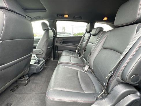 Used 2023 Honda Odyssey Sport image 9