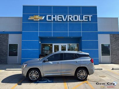 Used 2023 GMC Terrain Denali