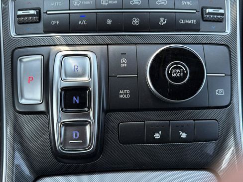 Used 2023 Hyundai Santa Fe SEL FWD image 17