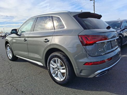 Used 2023 Audi Q5 2.0T Premium w/ Convenience Package image 6
