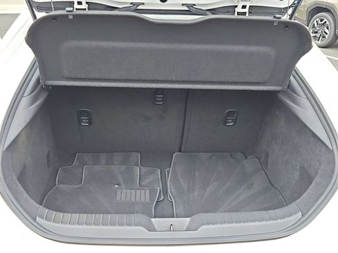 Used 2024 MAZDA MAZDA3 s image 33