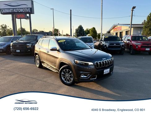 Used 2020 Jeep Cherokee Latitude Plus w/ Cold Weather Group AWD/4WD image 1