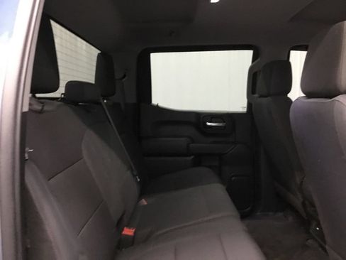 Used 2019 GMC Sierra 1500 4x4 Crew Cab w/ Convenience Package image 16