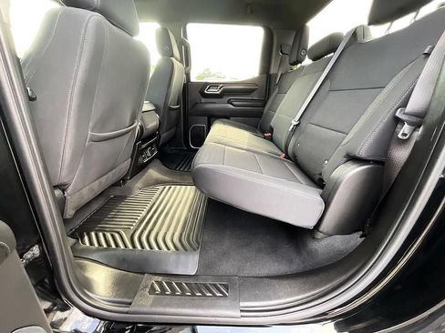 Used 2023 Chevrolet Silverado 1500 LT AWD/4WD image 28