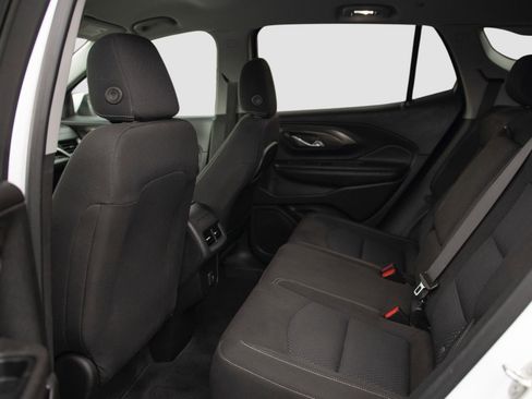 Used 2023 GMC Terrain SLE w/ Driver Convenience Package image 15