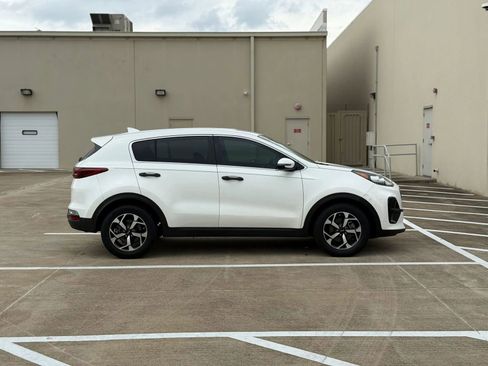 Used 2021 Kia Sportage LX w/ LX Fwd Popular Package image 10