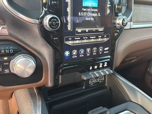 Used 2021 RAM 1500 Limited AWD/4WD image 26