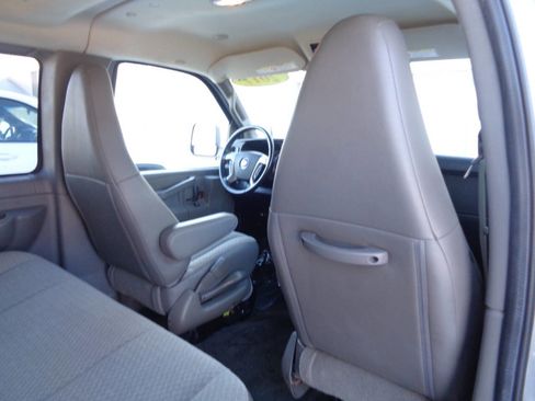 Used 2017 Chevrolet Express 3500 LT w/ LT Preferred Equipment Group RWD image 70