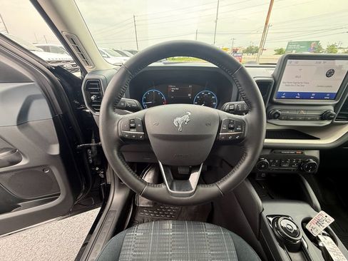 Used 2023 Ford Bronco Sport Heritage w/ Heritage Convenience Package AWD/4WD image 14