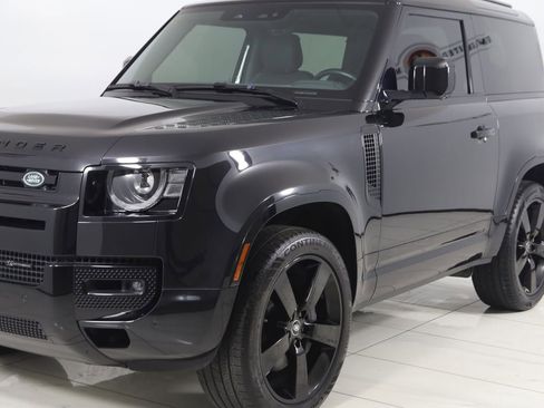 Used 2023 Land Rover Defender 90 X-Dynamic SE AWD/4WD image 56