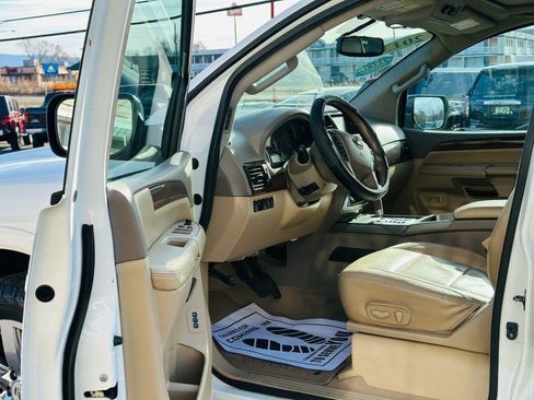 Used 2013 Nissan Armada Platinum image 17