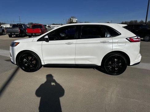 Certified 2021 Ford Edge ST w/ Equipment Group 401A image 5
